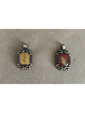 Elegant VTG pendants for necklace - red and gold tone and yellow and gold tone